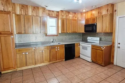 82 Garfield Avenue #1 1