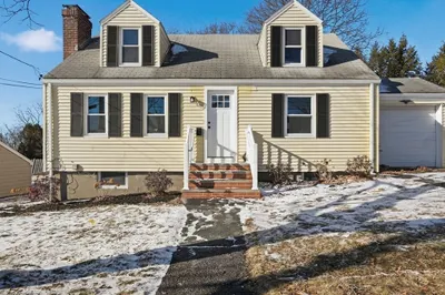 29 Puritan Road 1