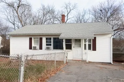 55 Blackstone Rd