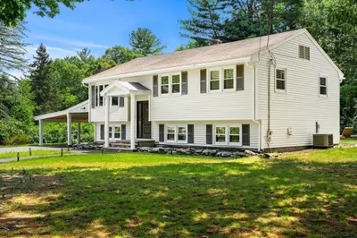 15 Weathervane Road