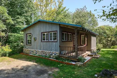 36 Shawnee Dr 1