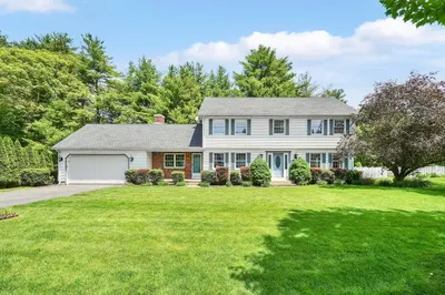 5 Evergreen Cir 1