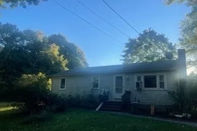 33 Pleasant St