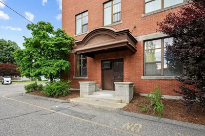 90 Mckinstry Ave #117 1