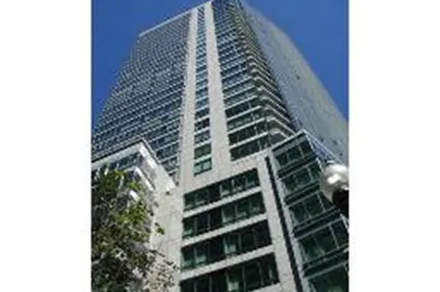 3 Avery St #604