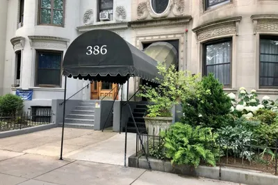 386 Commonwealth Avenue #2