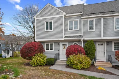 11 Merrimack Drive #121 1