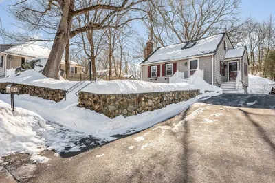 34 Stark Ave