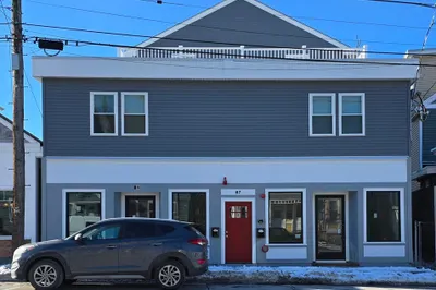 89 Main St #2 1