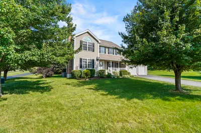 3 Spindletop Drive 1