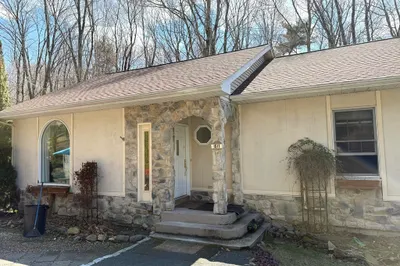 1511 Dunhamtown Brimfield Rd 1