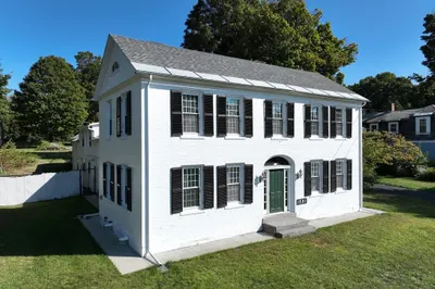 181 Main Street 1