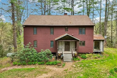 157 Robinson Rd 1