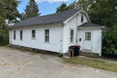 75 Guild Road 1