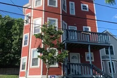 17 Oliver Street #2
