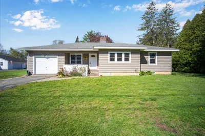 206 Palmer Rd 1