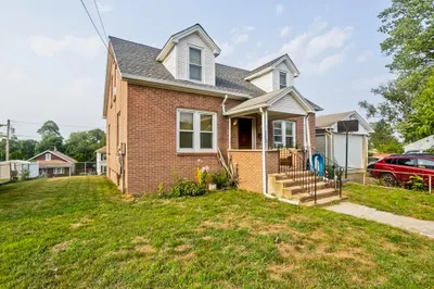26 Grace St