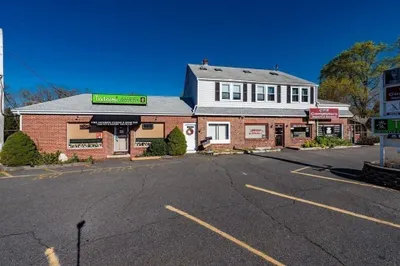 118 North Bedford Street 1