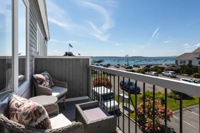 432 Humphrey Street #15