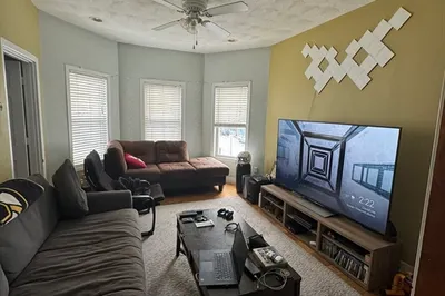 252-254 Willis Ave #254