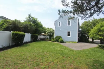12 Bacon St #12 1