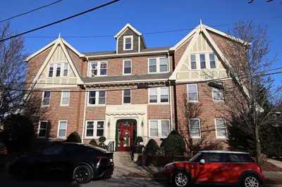 22 Atlantic Street #6 1
