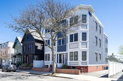 189 Trenton Street #4