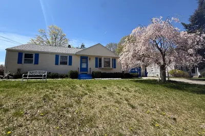 49 Fitzgerald Rd 1