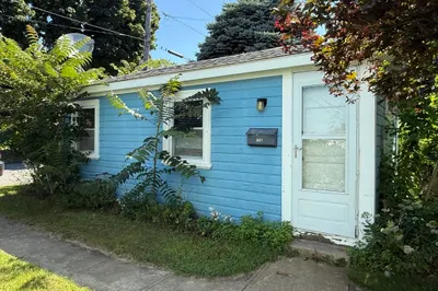 174 Bluff Ave #1