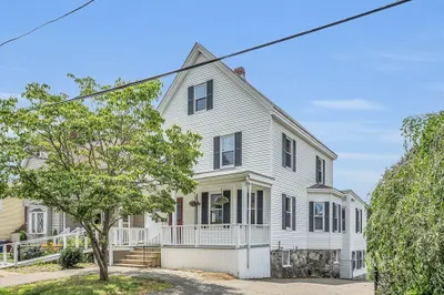 52 Elliott Street 1