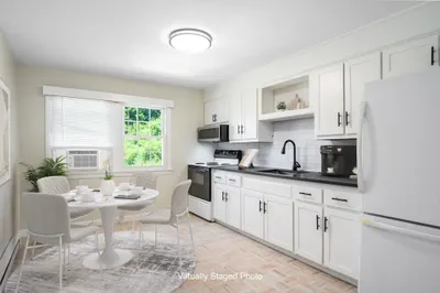 22 Beacon Ave #4 1