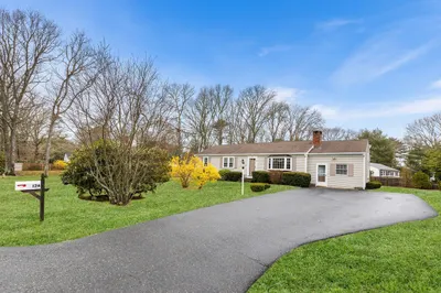 126 Lumbert Mill Rd 1
