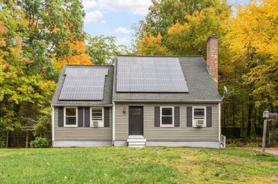 104 Sawyer St 1