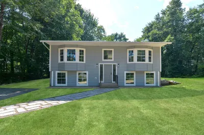 53 Mystery Ln 1