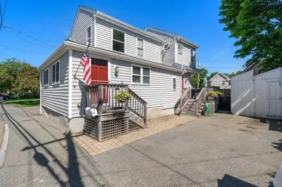 58 Bay View Ave
