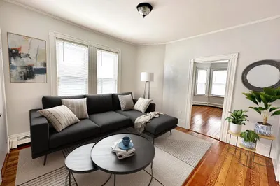 110 Everett St #3