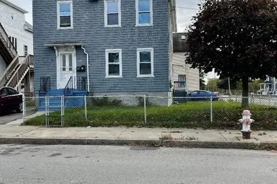 198 Kilburn St 1
