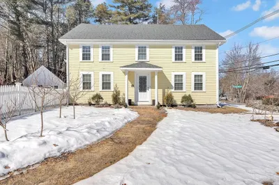 1 Terrace Hall Ave 1