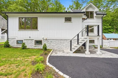 6 Amherst Rd 1