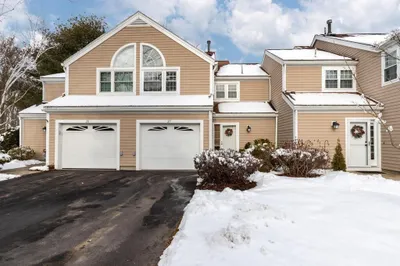 27 Drake Cir #27 1