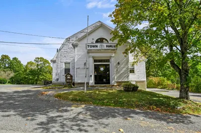 1529 State Rd