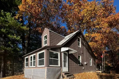 24 South Lakeside Ave