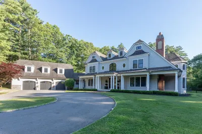 226 Cochituate Rd 1