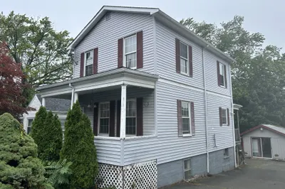 331 Vane Street 1