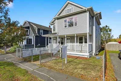 36 Chateaugay St 1