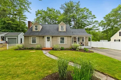 45 S Elm St