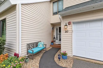 20 Ironwood Ln #20 1