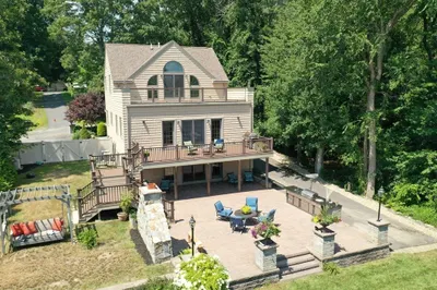 36 Central Avenue 1