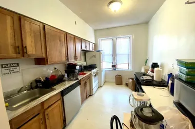18 Glenville Ave #3 1