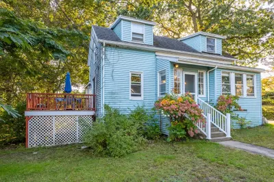 147 Franklin St 1